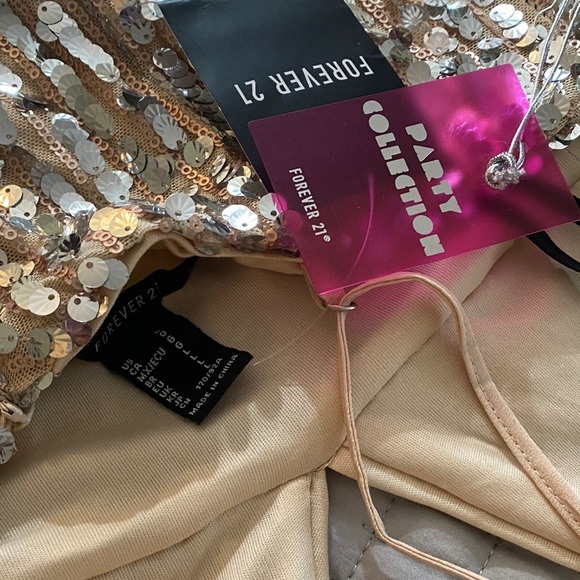 Forever 21 Gold Sequin Dress - Picture 3 of 4